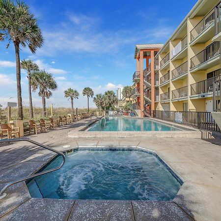 Ramada By Wyndham Panama City Beach / Beachfront Exterior photo