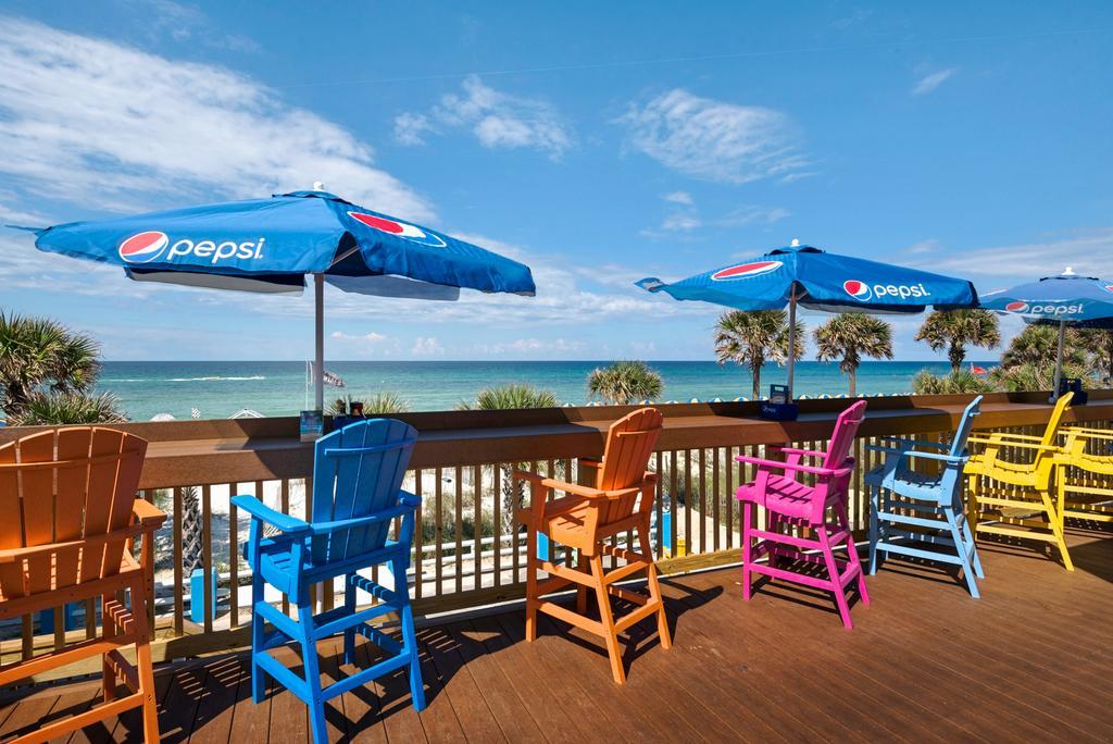 Ramada By Wyndham Panama City Beach / Beachfront Exterior photo